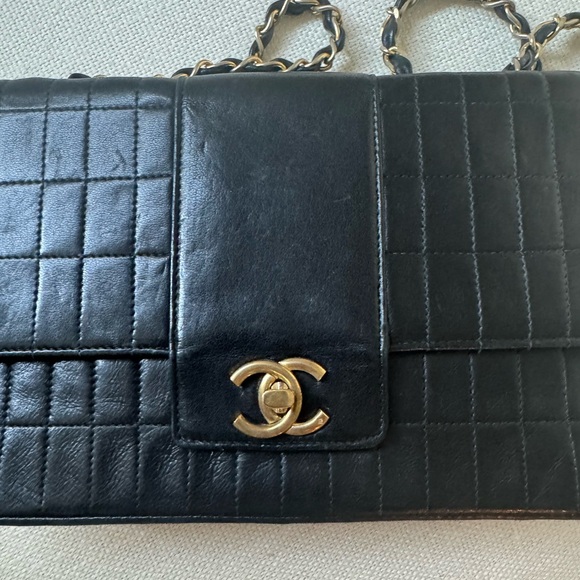Vintage Chanel Single Quilted Flap Bag - Picture 9 of 9